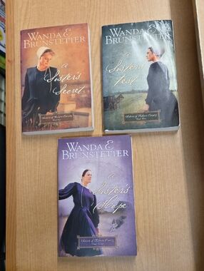 Wanda & Brunstetter, Sisters Of Holmes County Set Of 3 Series, Paperback